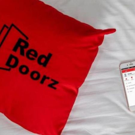 Reddoorz Syariah At Jalan Menteri Supeno Hotel Yogyakarta Exterior photo