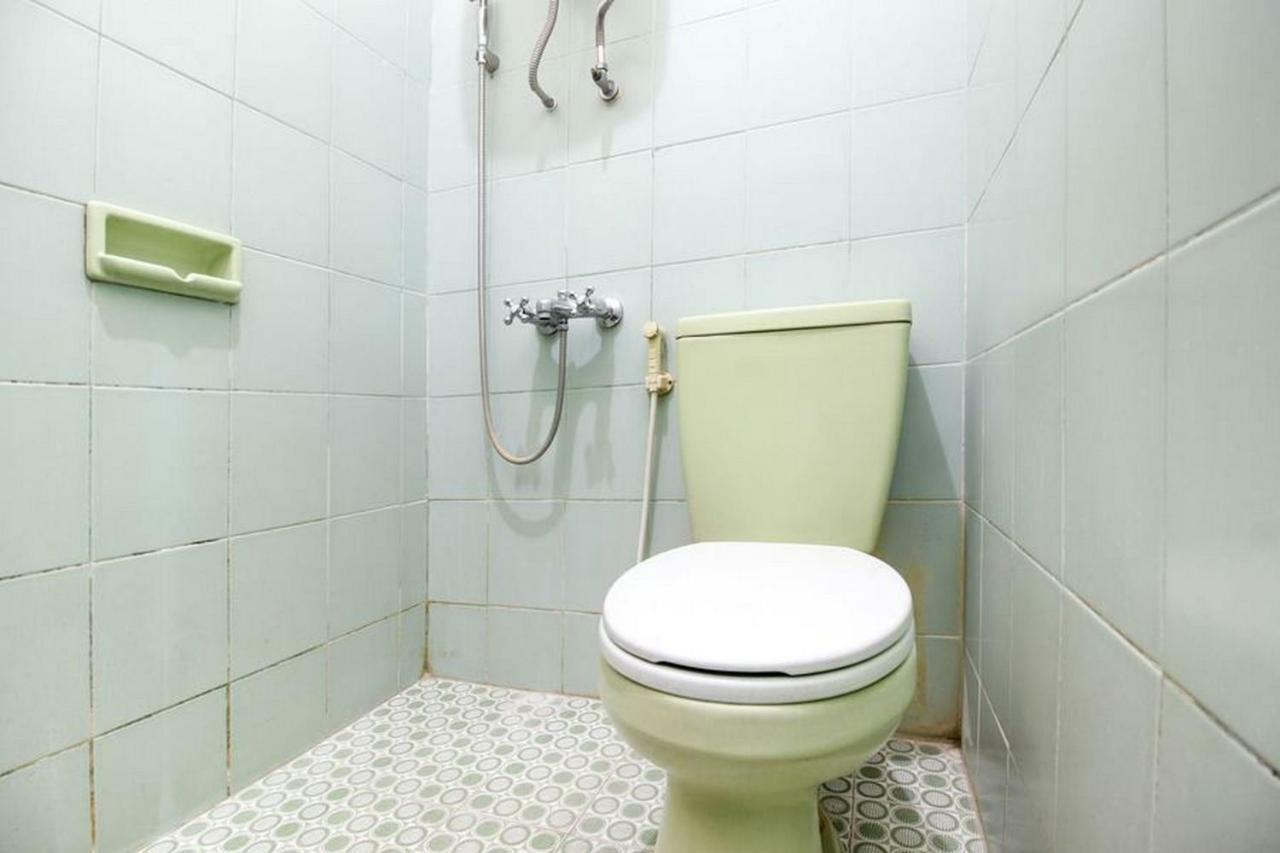 Reddoorz Syariah At Jalan Menteri Supeno Hotel Yogyakarta Exterior photo